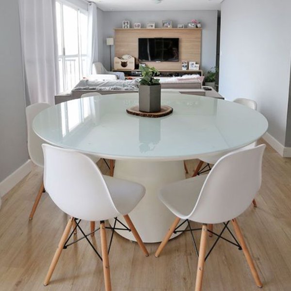 Mesa De Jantar Cone Redonda 110cm Em Laca - Branco | MadeiraMadeira